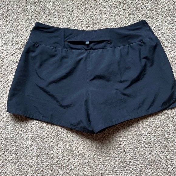 Nike black running shorts - Picture 2 of 2